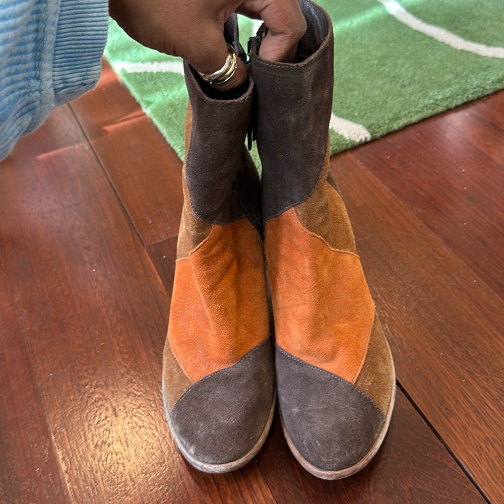 Matisse Jigsaw Bootie size 8.5 brown patchwork